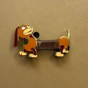 Vintage Y2K Disney Toy Story Slinky Dog Brooch Pin Trading 2002 Collectible